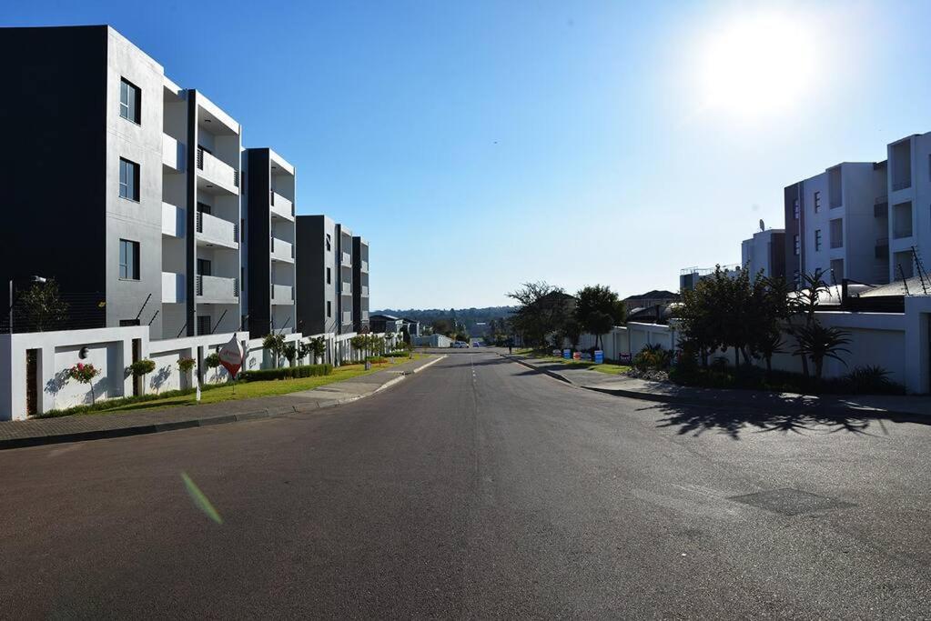 The Ellipse Palazzo Apartment Мидранд Экстерьер фото